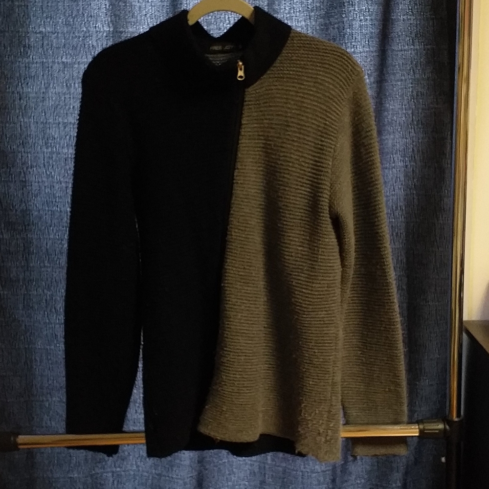 Bicolor knitsweater